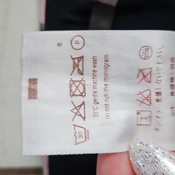 💸SOLD💸 Louis Vuitton LV Monogram Bikini Swimsuit [size 36] - Picture 7 of 11